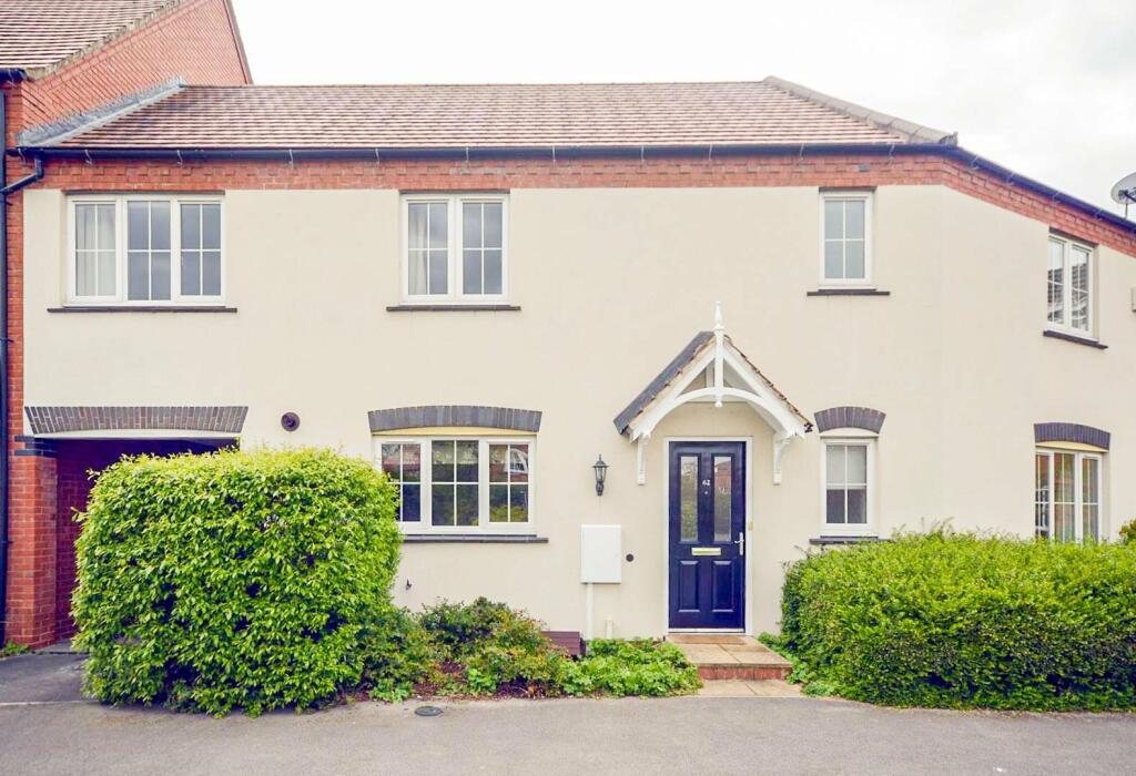 Main image of property: Woodhouse Gardens, Ruddington, Nottingham, Nottinghamshire, NG11