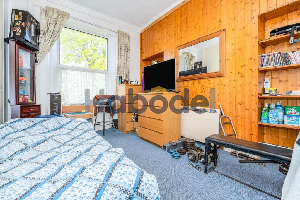 2 bedroom flat for rent in Haddington Road, Morice Town, Plymouth, PL2