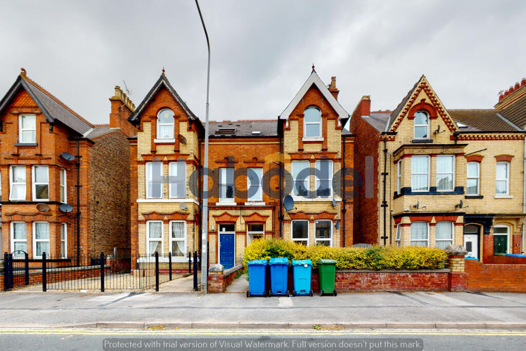 Main image of property: Trinity Road, Bridlington, YO15 2HF