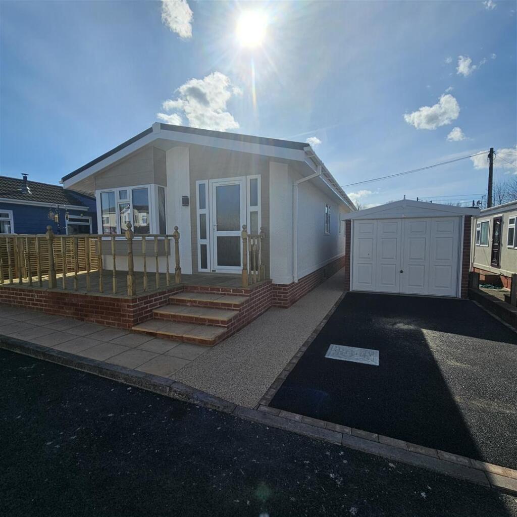 Main image of property: Eastfield Park, Tuxford, Newark