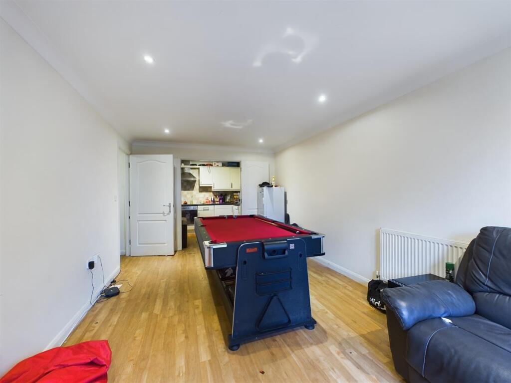 Main image of property: 5 Harbour Ridge, Portsmouth, Hampshire, PO1 3HT