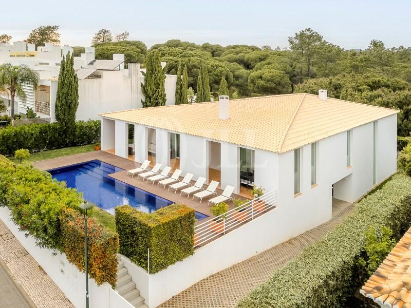 Main image of property: Algarve, Almancil