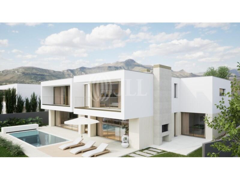 Main image of property: Madeira, Calheta, Calheta