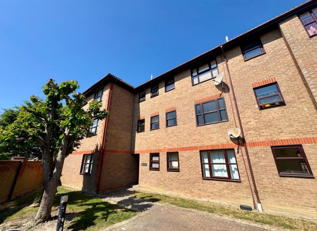 Main image of property: Hanbury Gardens, Highwoods, Colchester