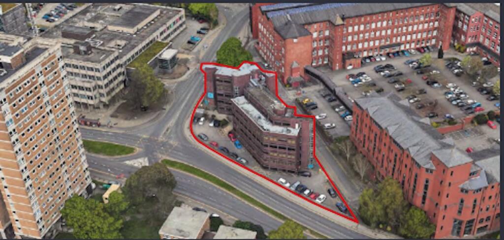 Main image of property: University Centre, Park Lane House, 2 Hanover Way, Leeds, LS3 1EQ