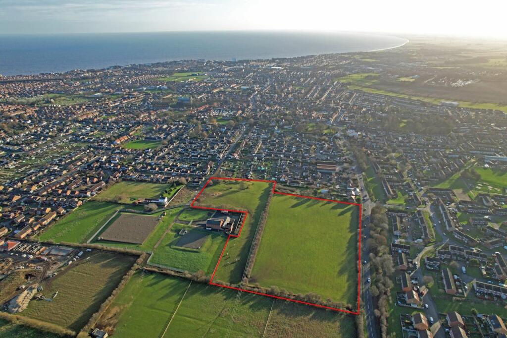 Main image of property: Land East of Scarborough Road, Bridlington, YO16 7NY
