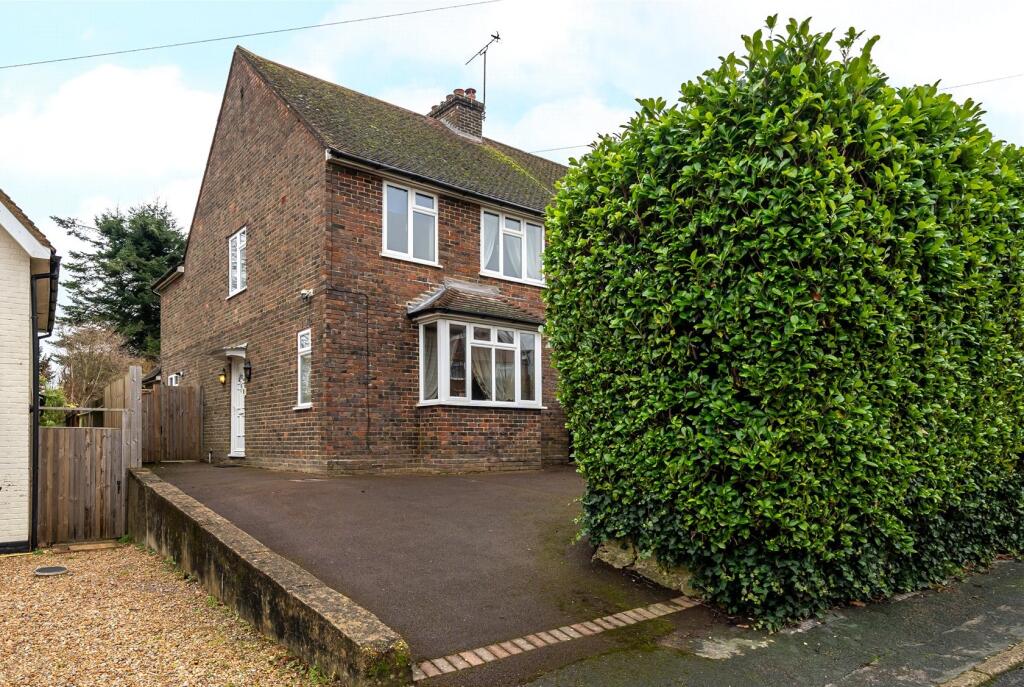 3 bedroom semidetached house for sale in Hindhead Grove, Hill Road, Hindhead, Surrey, GU26