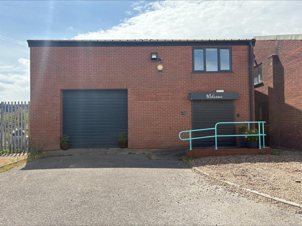 Main image of property: Warwick Road, Fairfield Industrial Estate, Louth
