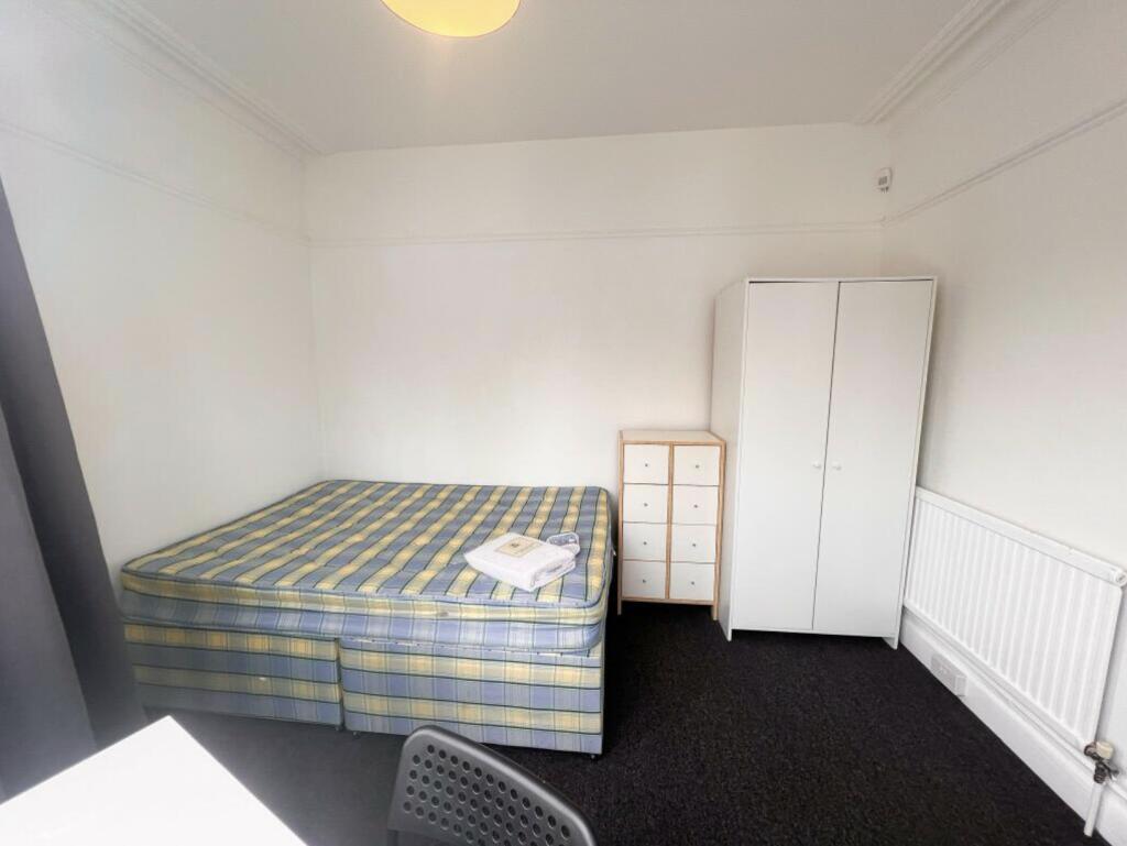 Main image of property: Room 2, Ash Road, Horfield