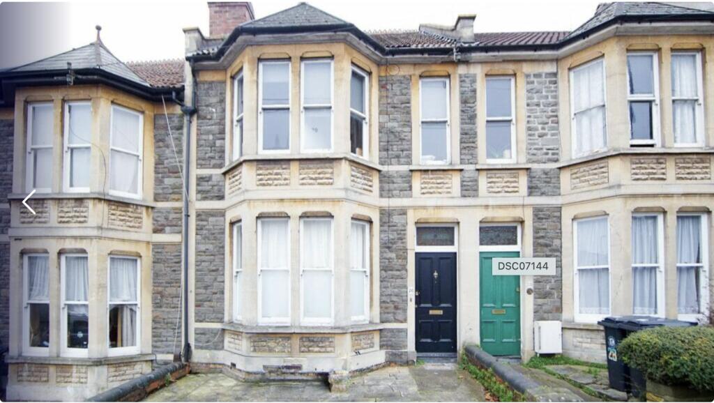Main image of property: Room 1, 26 Wellington Hill