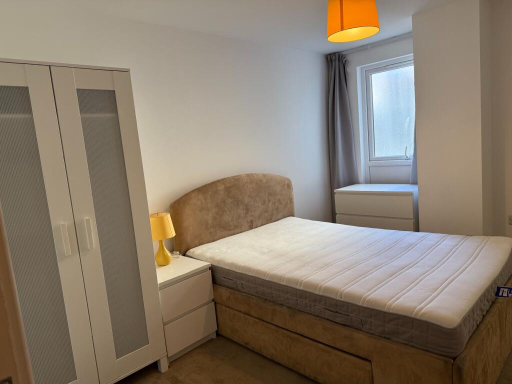 Main image of property: Room 3, Alexandra Parade