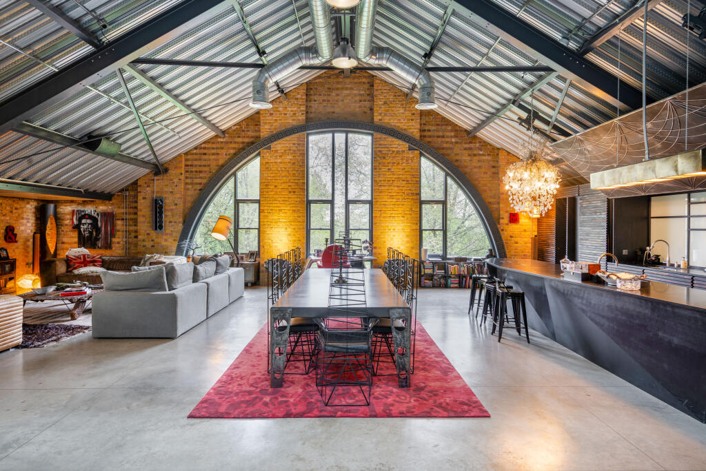 Main image of property: Lawn Lane, London, SW8