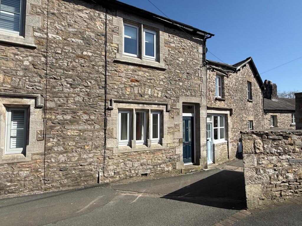 Main image of property: 6 Tram Lane, Kirkby Lonsdale, LA6 2BQ