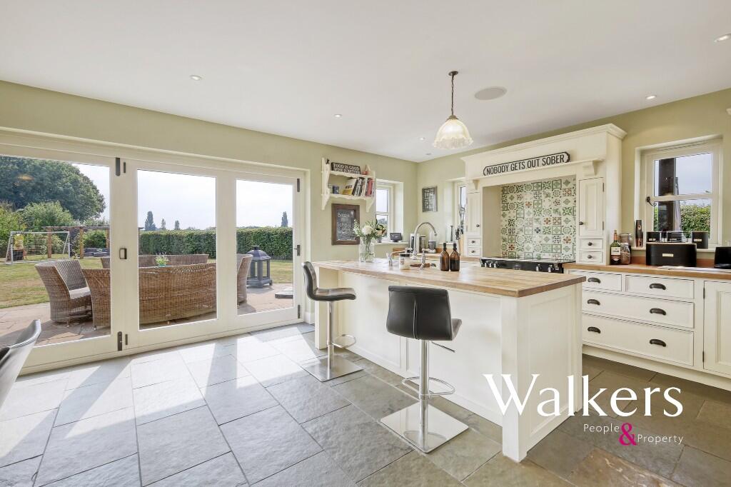 Additional property image - Newney Green, Writtle