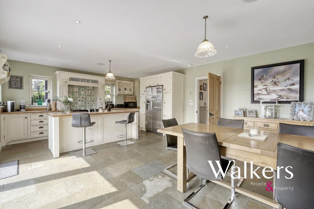 Additional property image - Newney Green, Writtle