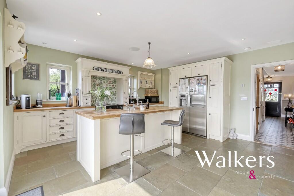 Additional property image - Newney Green, Writtle