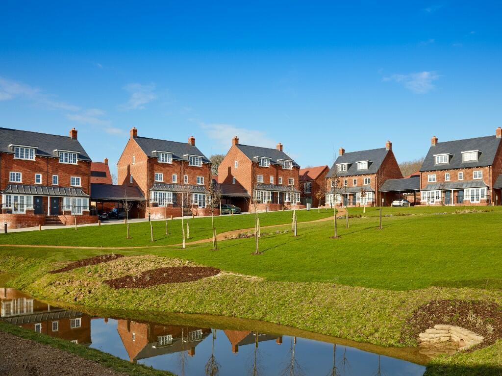 Main image of property: Clayhill Road,
Burghfield Common,
RG7 3NZ