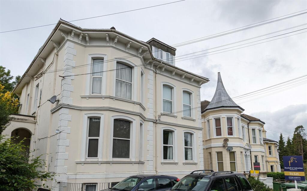 Main image of property: Beulah Road, Tunbridge Wells