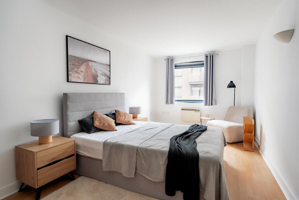 Main image of property: Deals Gateway, London, SE13