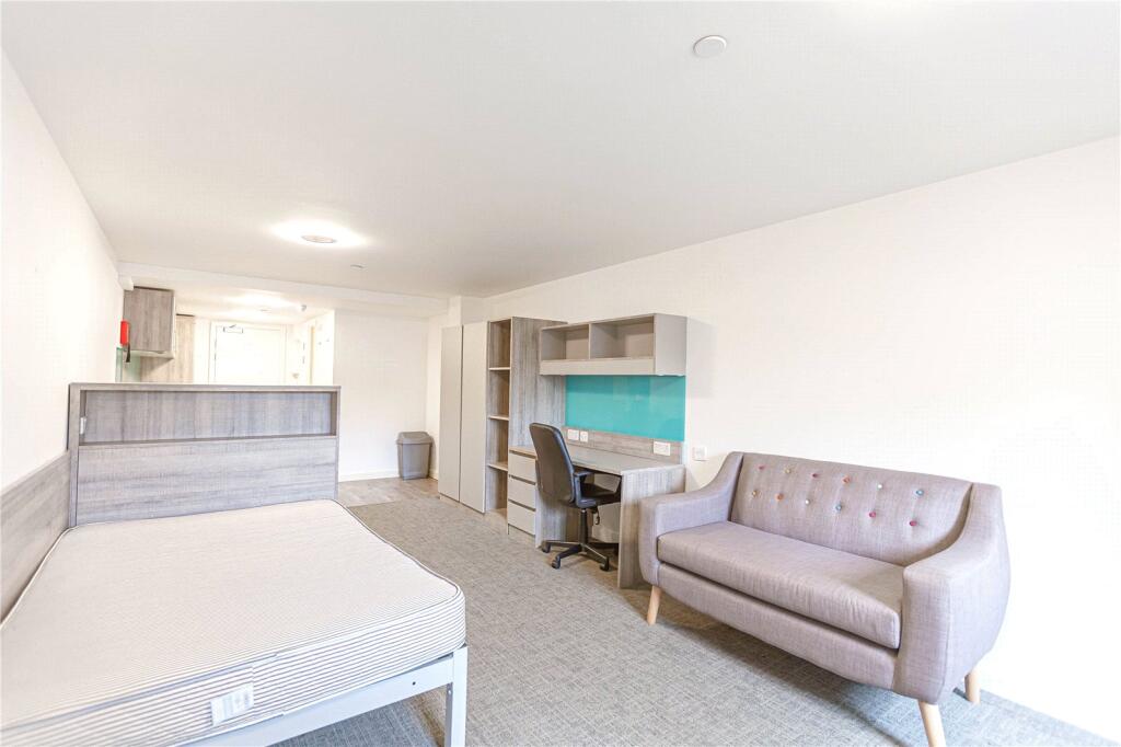 Main image of property: Cheswick Campus, The Square, Long Down Avenue, Bristol, BS16