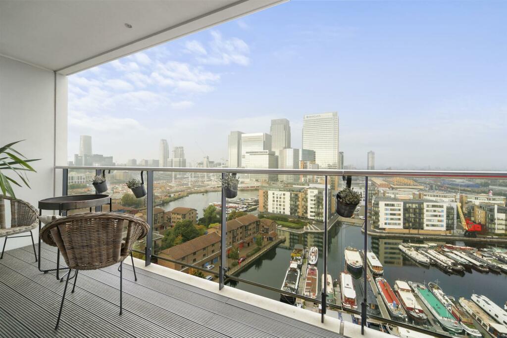 Main image of property: Horizons Tower, Yabsley Street, London