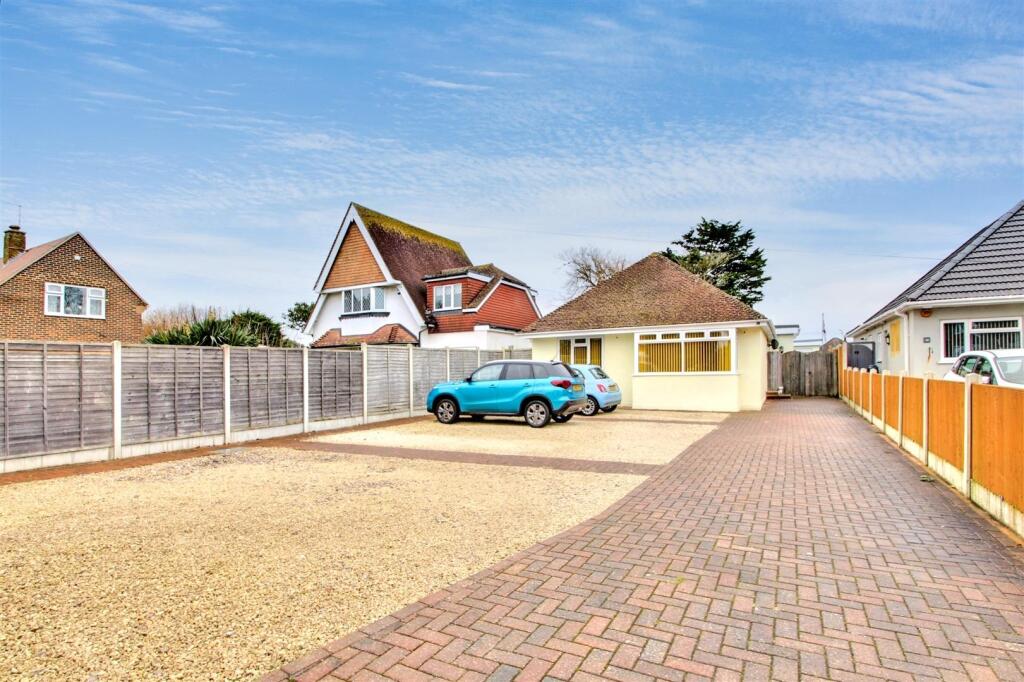 Additional property image - Langbury Lane, Ferring, Worthing