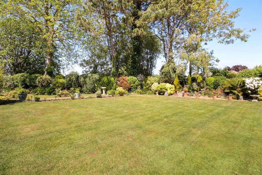 Additional image 18 of Glynde Close, Ferring, Worthing