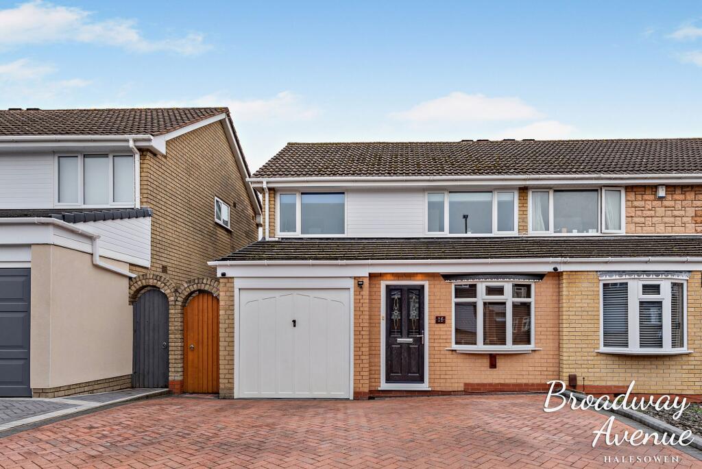Main image of property: Broadway Avenue, Halesowen, B63