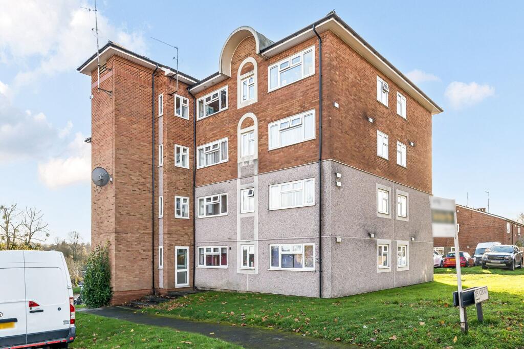 Main image of property: The Chantrys, Farnham, GU9