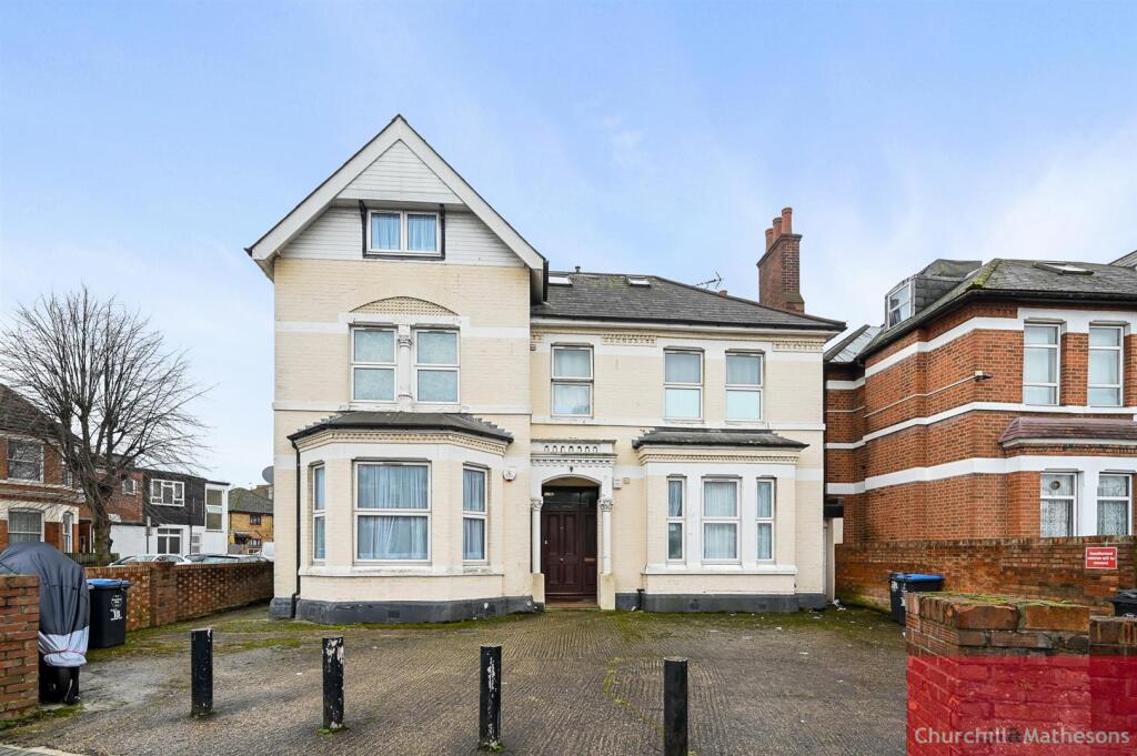 Main image of property: Craven Park, Harlesden, NW10 8SU