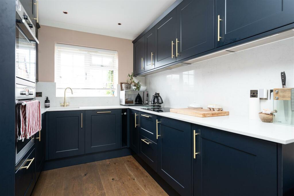 Additional property image - Jordans Way, Bricket Wood