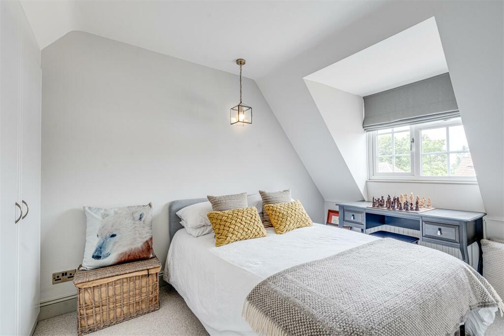 Additional property image - Jordans Way, Bricket Wood