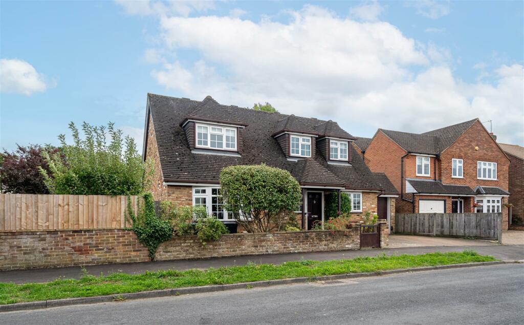 Additional property image - Jordans Way, Bricket Wood