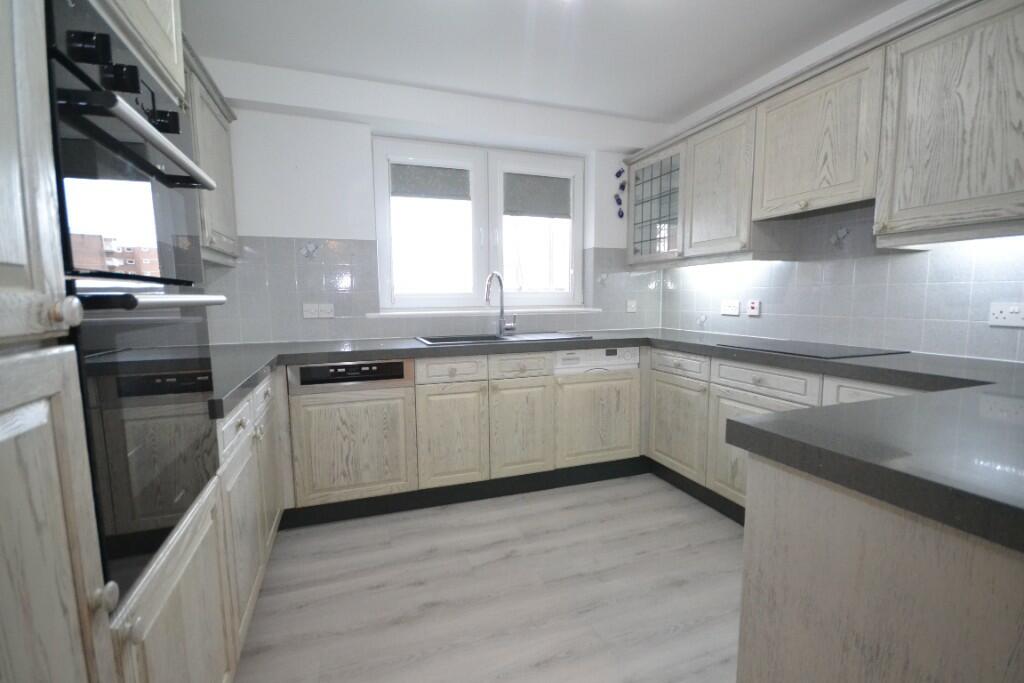 Additional property image - Green Park, Manor Road, East Cliff, Bournemouth