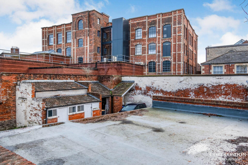 Additional property image - Fore Street, Trowbridge, BA14