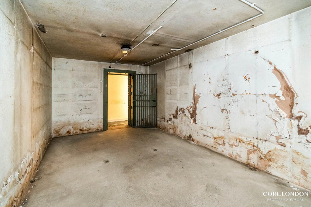 Additional property image - Fore Street, Trowbridge, BA14