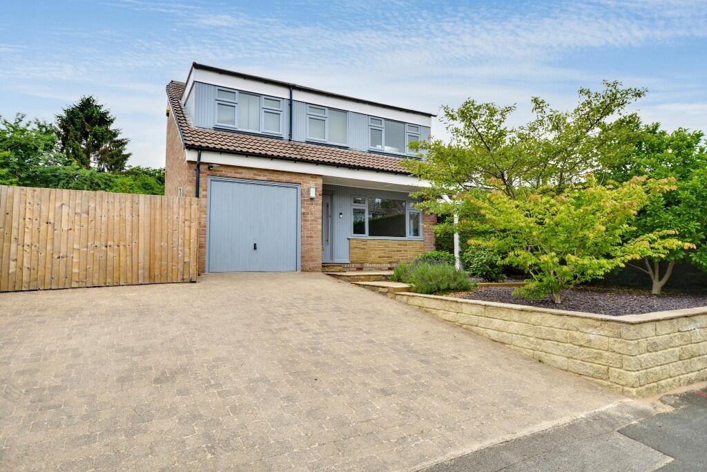 Main image of property: Moseley Wood Croft, Cookridge, LS16