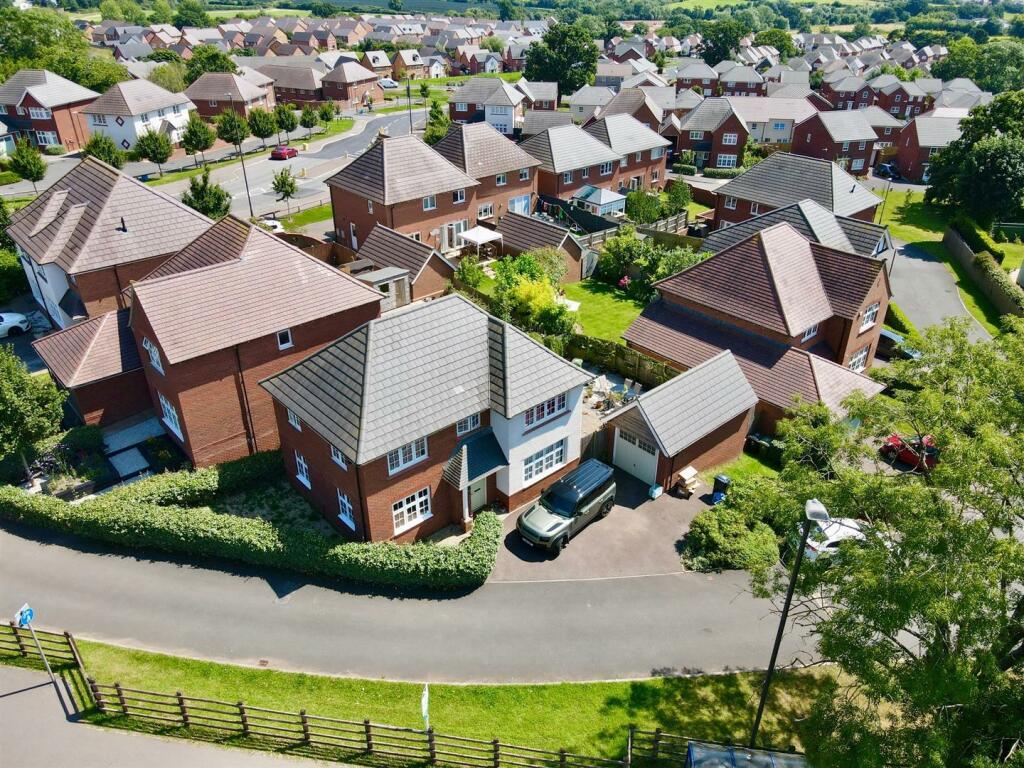 Main image of property: Archers Hall Place, Lydney