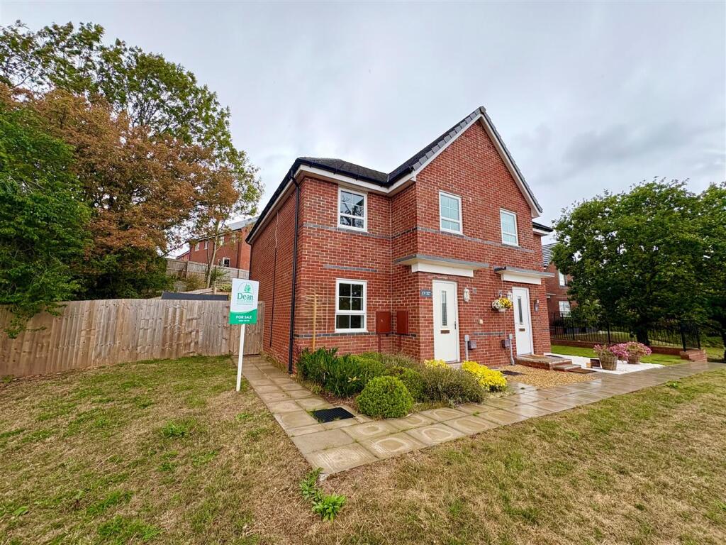 Main image of property: Cooke Way, Lydney