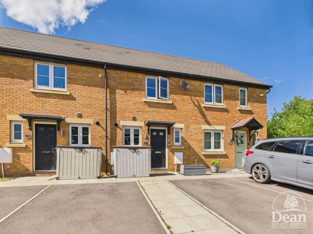 2 bedroom terraced house