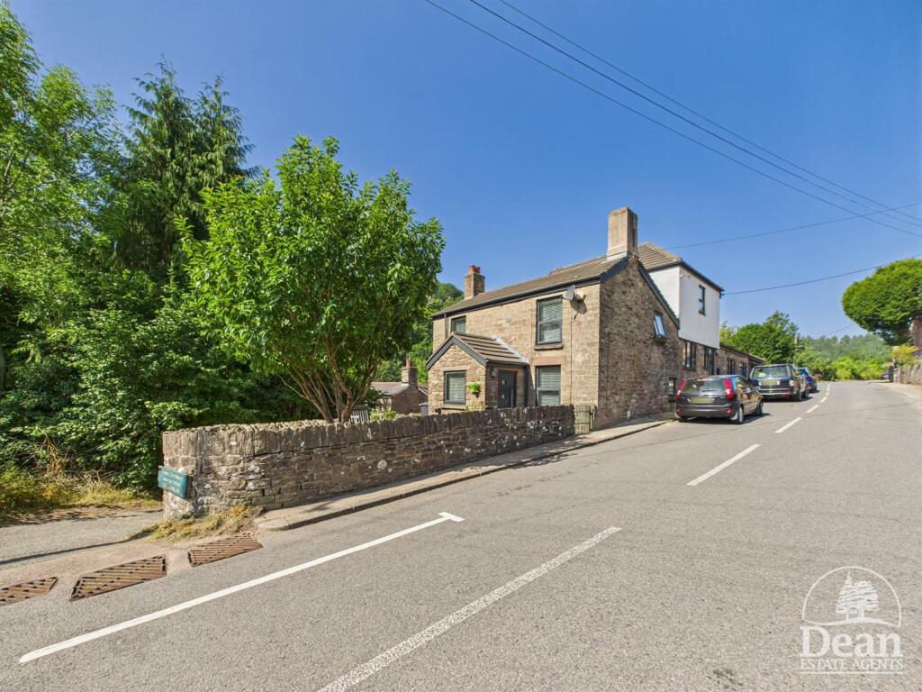 Main image of property: New Road, Blakeney