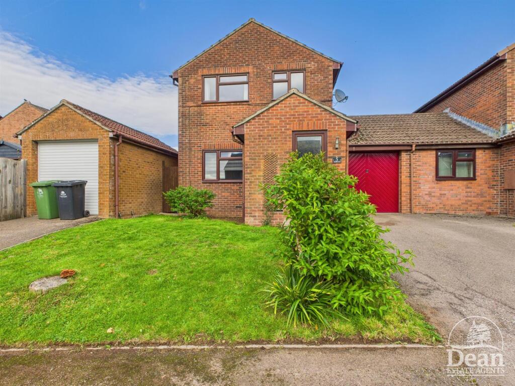 Main image of property: Meadowbank, Lydney
