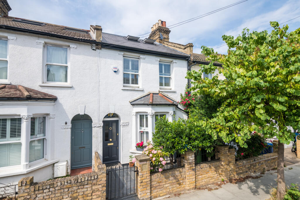 Main image of property: Goodrich Road, London, SE22