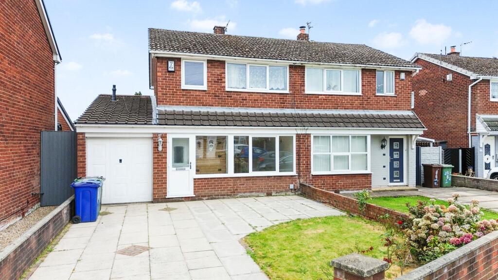 Main image of property: Romford Avenue, Leigh, WN7