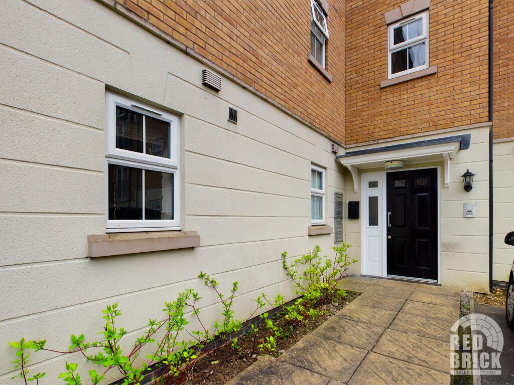 Main image of property: Flaxdown Gardens, Coton Meadows, Rugby, CV23