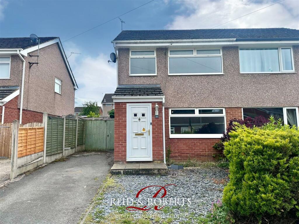 3 bedroom semidetached house for sale in Rhodfa Helyg, Leeswood, CH7