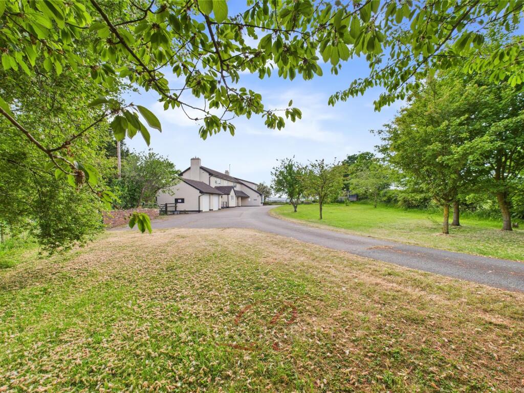 Main image of property: Spon Green, Buckley