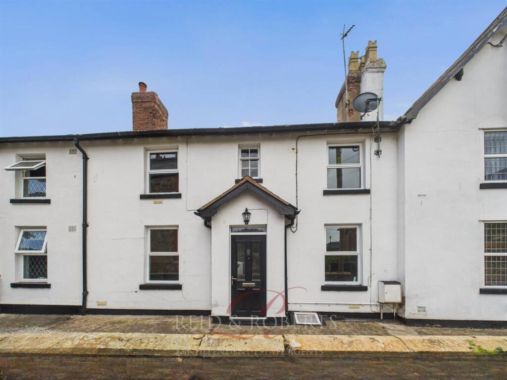 Main image of property: Meadow Place, Mold