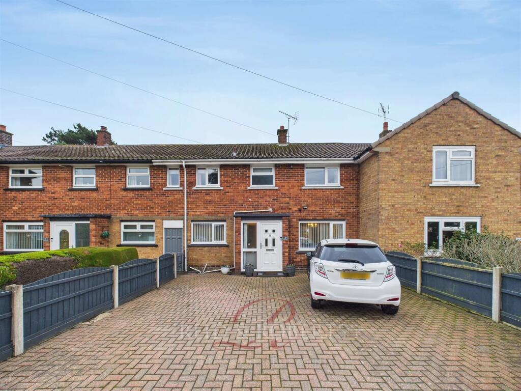 Main image of property: Queens Park, Mold