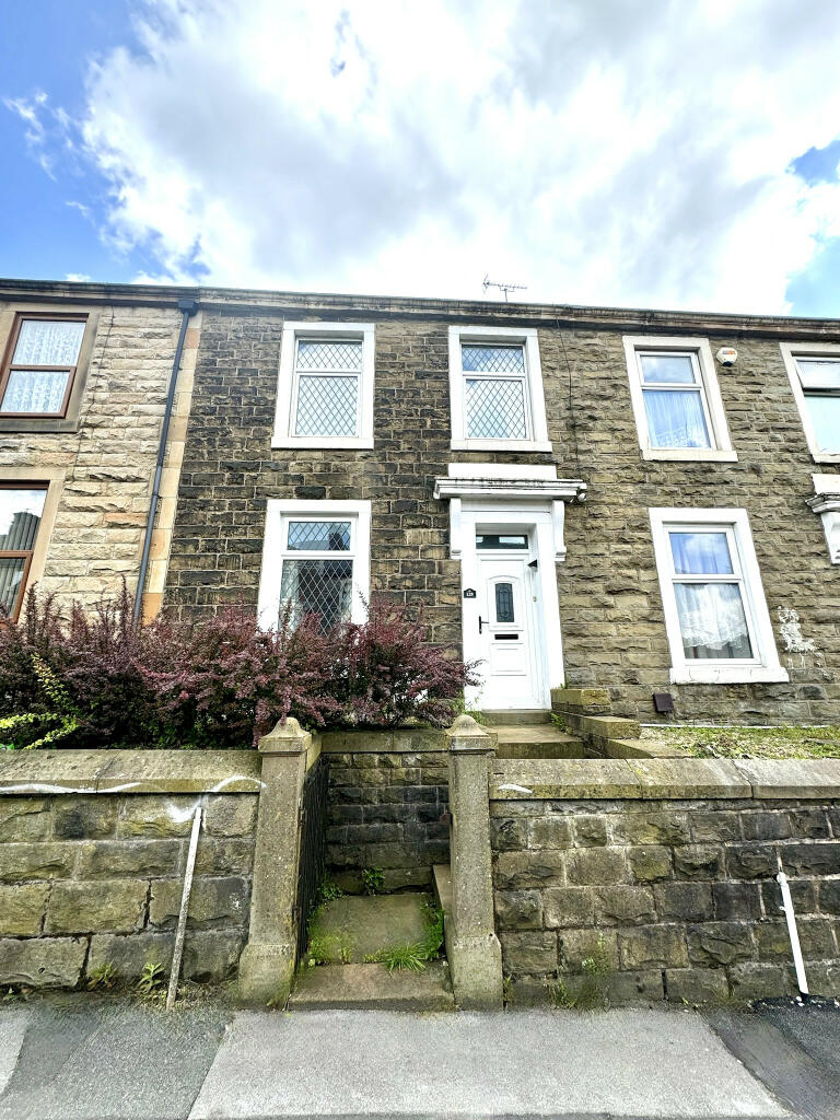 2 bedroom terraced house for sale in Burnley Road, Accrington, BB5